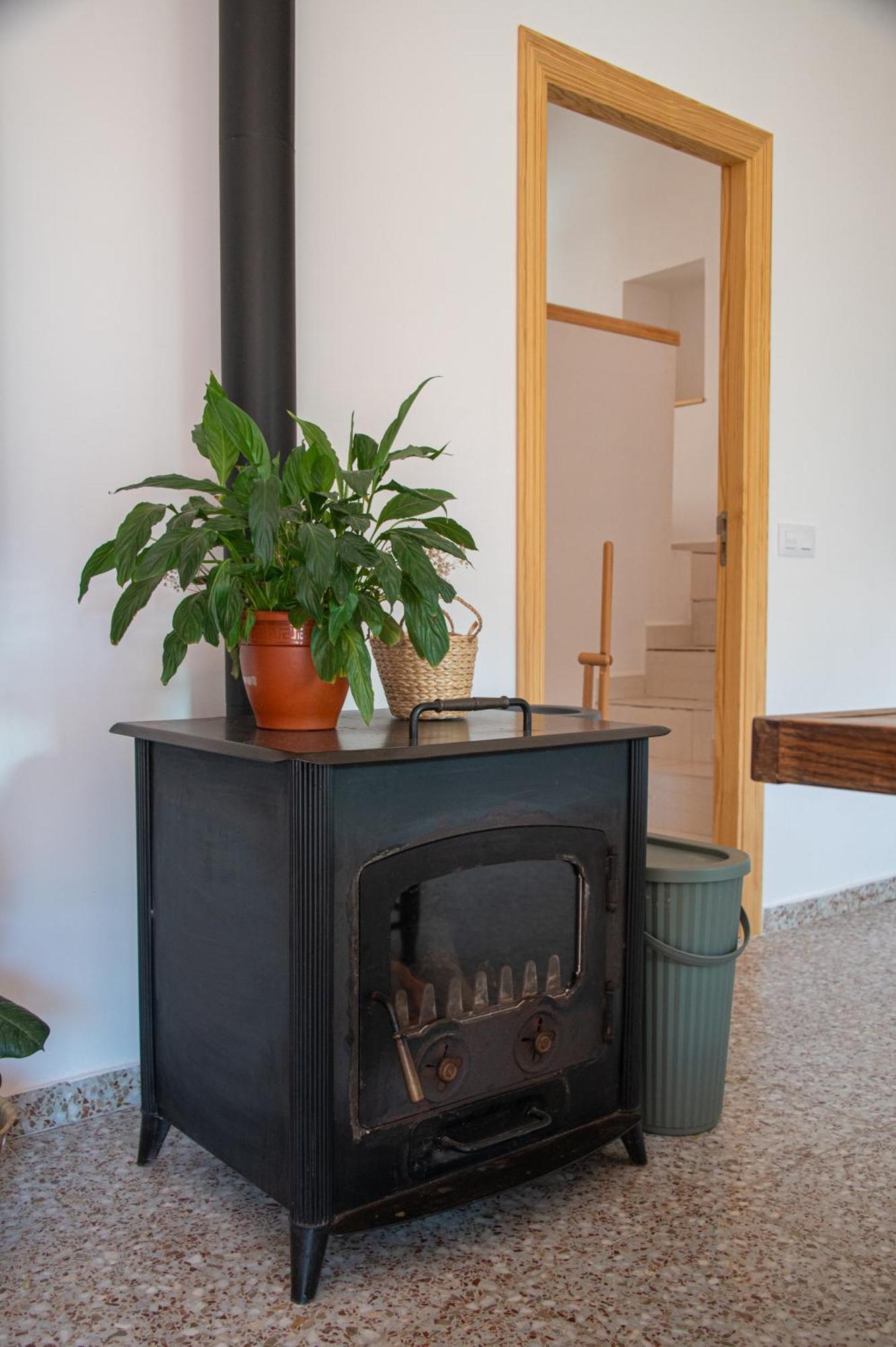 L'Almassera - Chimenea Y Montana Para Grupos En Aielo De Rugat Ayelo de Rugat Exterior foto
